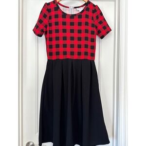 LuLaRoe Med Red Buffalo Plaid Amelia Pockets Midi Fit and Flare Dress. whismey